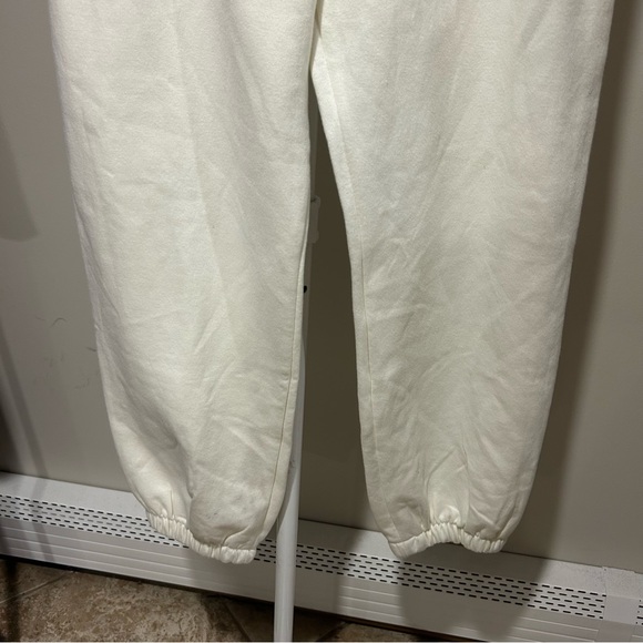 Zara women’s Cream BASIC PLUSH JOGGER PANTS NWT - Picture 3 of 6